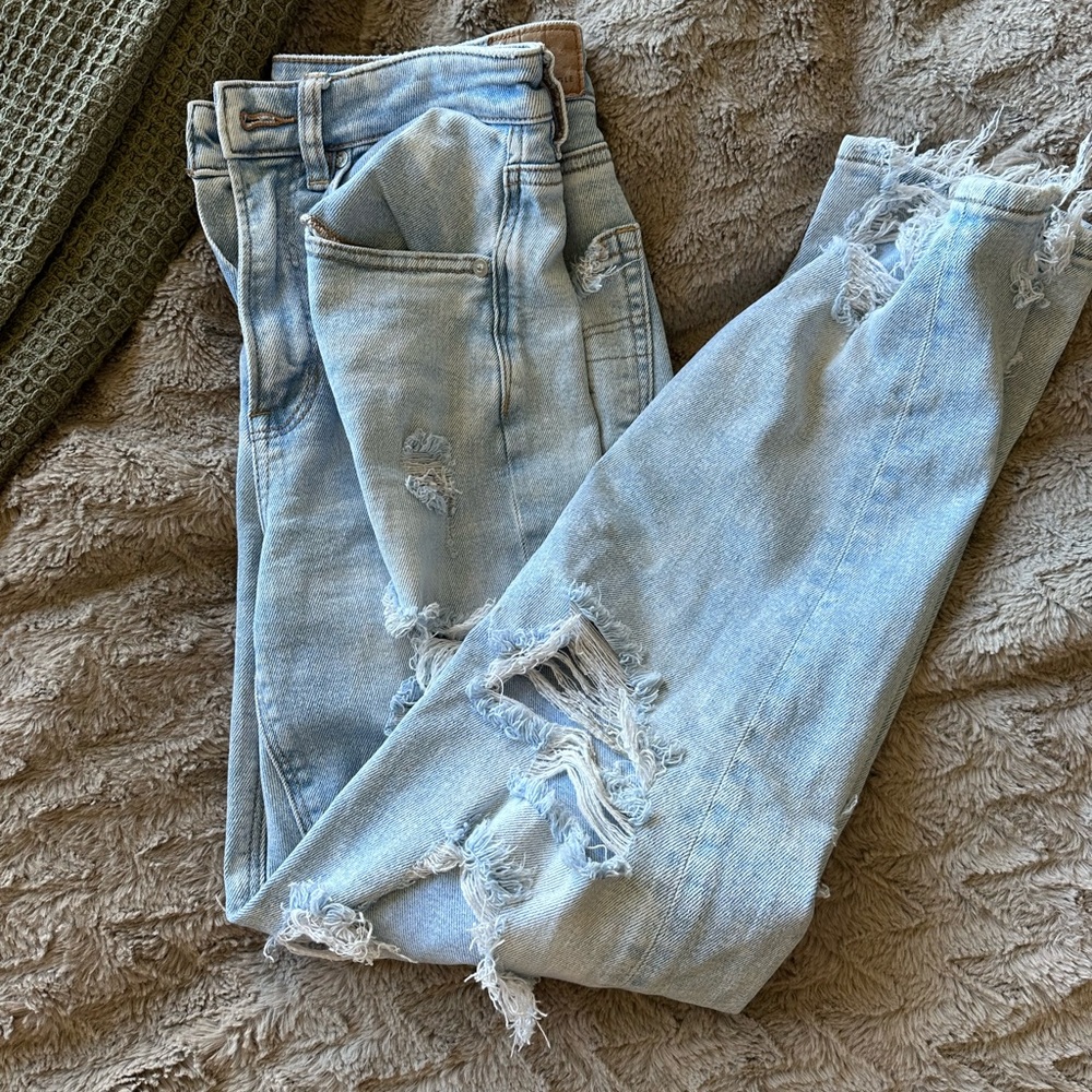 ae mom jeans